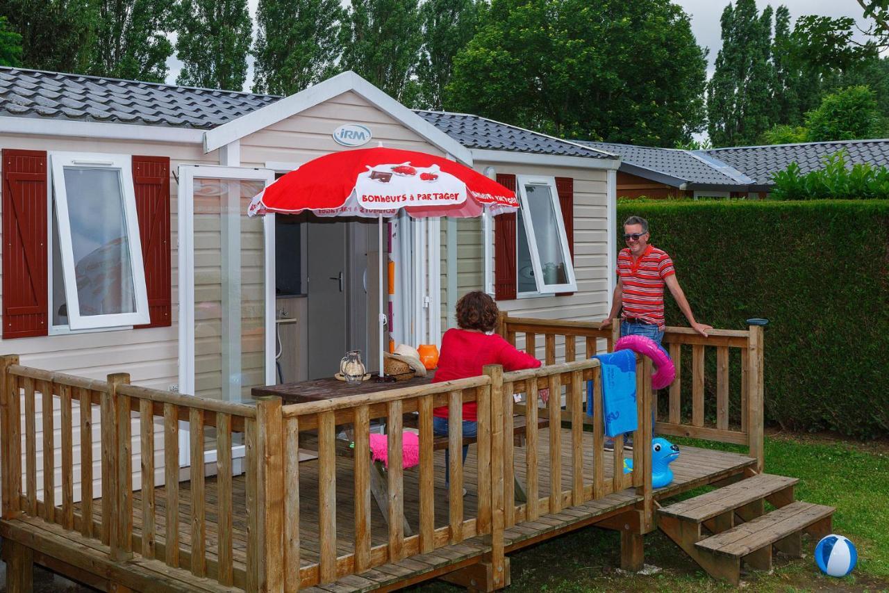 Camping Village Parisien Varreddes エクステリア 写真