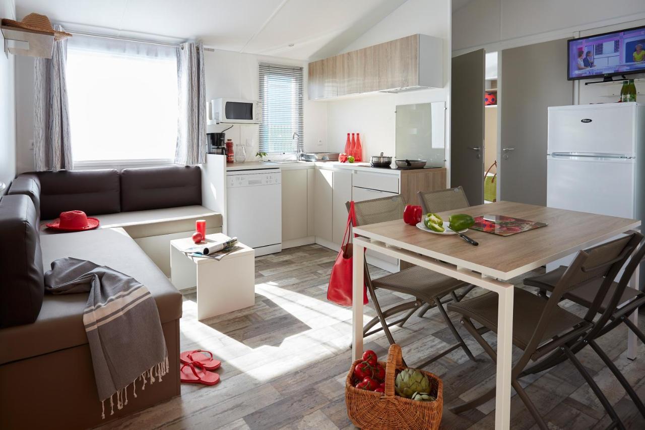 Camping Village Parisien Varreddes エクステリア 写真